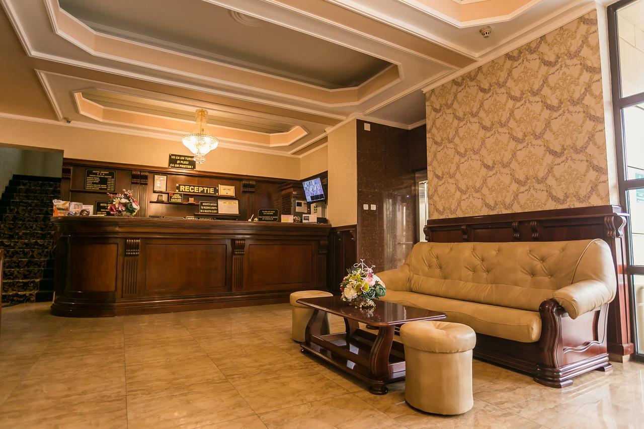 Hotel Orient Brăila Extérieur photo